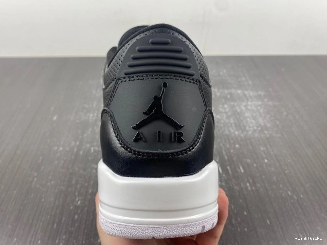 Jordan Monday Retro 136064-020 3 Cyber (2016) 1009